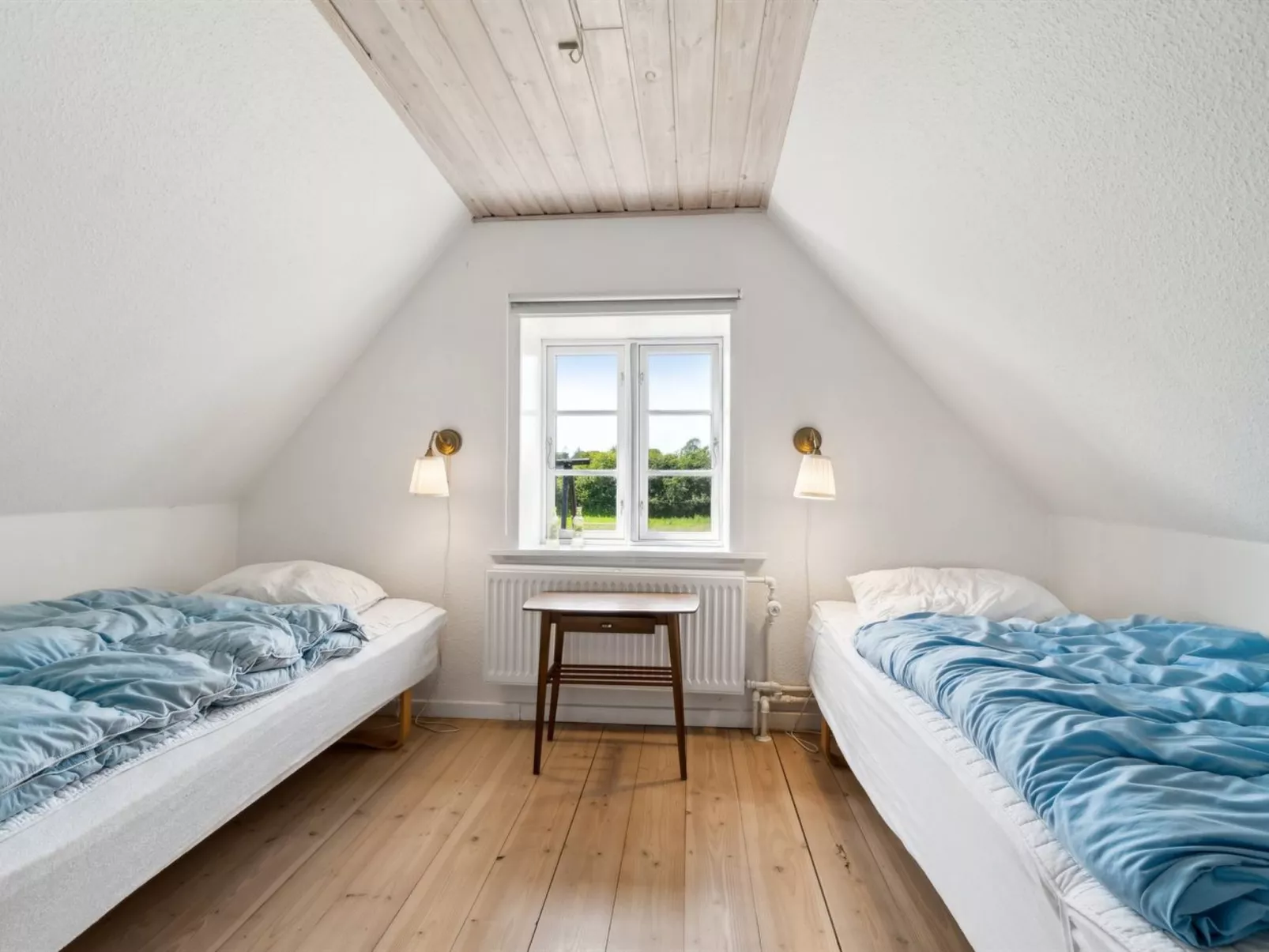 "Ieva" - 3.9km from the sea-Binnen