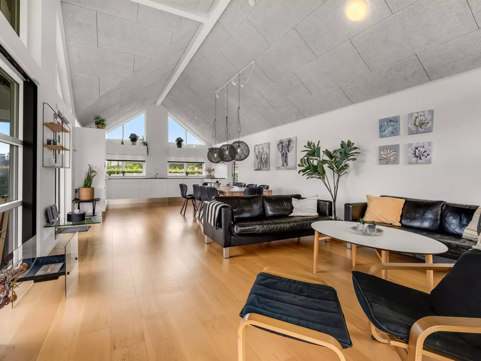 "Bernice" - 900m from the sea-Binnen