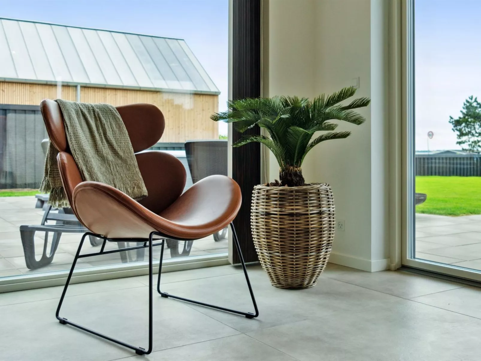 "Straale" - 50m from the sea-Binnen