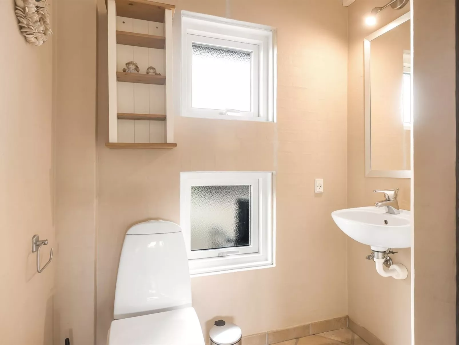 "Juris" - 950m from the sea-Binnen