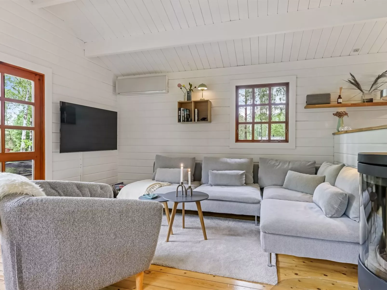 "Barthi" - 1.6km from the sea-Binnen