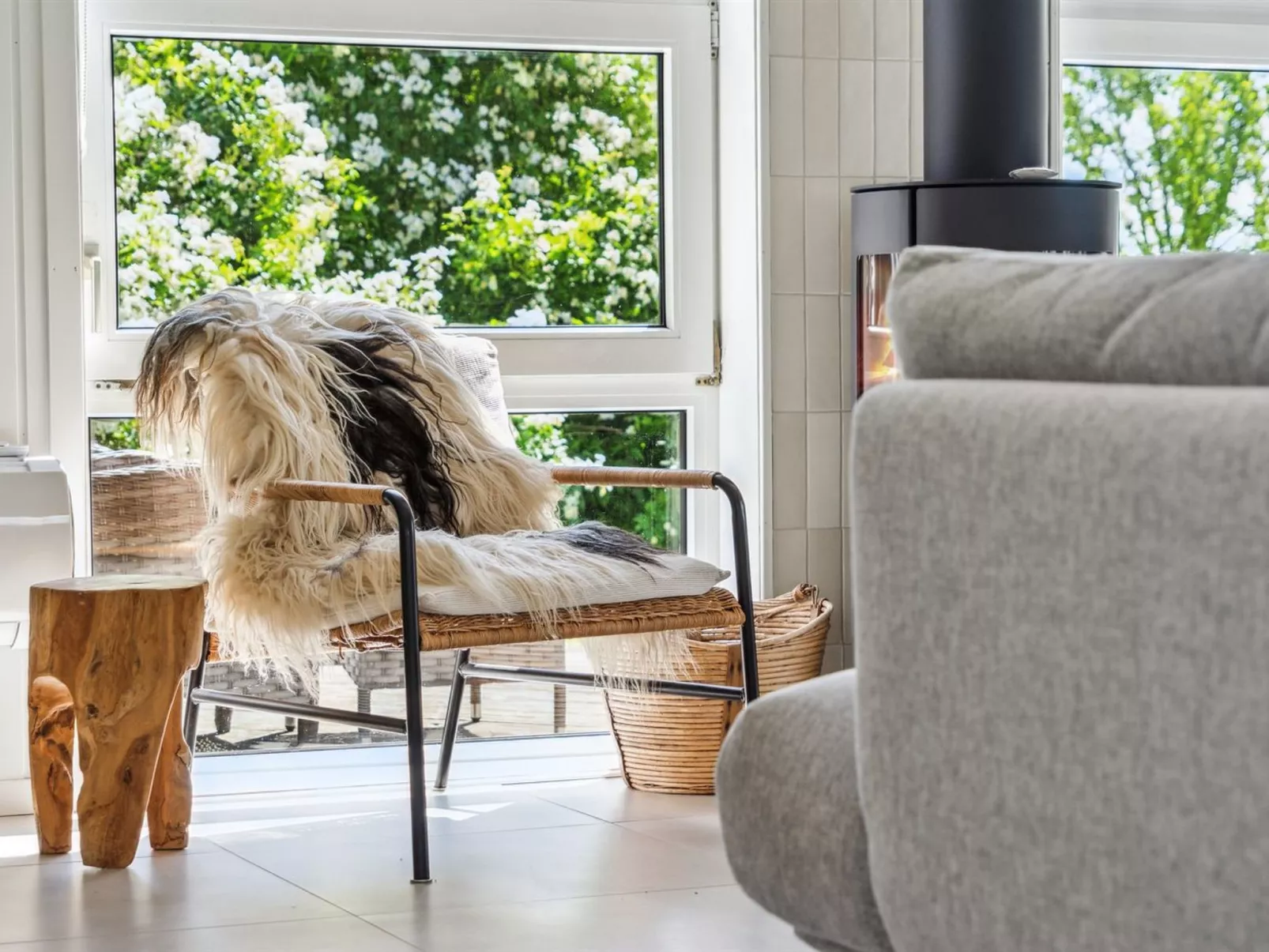 "Hermund" - 100m from the sea-Binnen