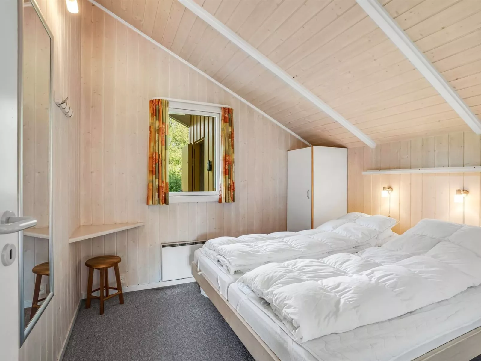 "Guja" - 250m from the sea-Binnen