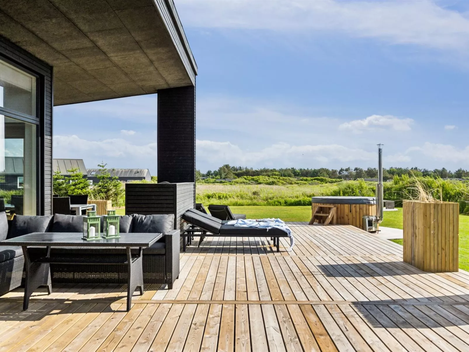 "Lyder" - 400m from the sea-Buiten