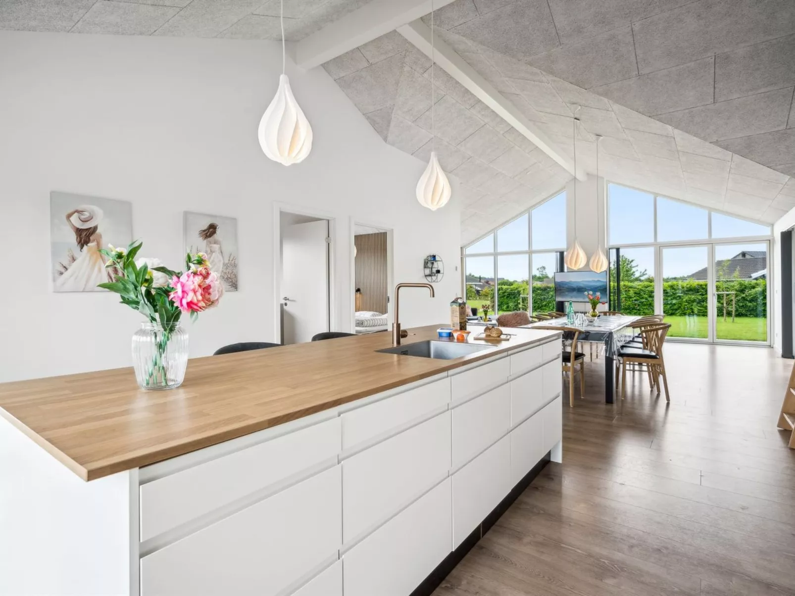 "Danika" - 650m from the sea-Binnen