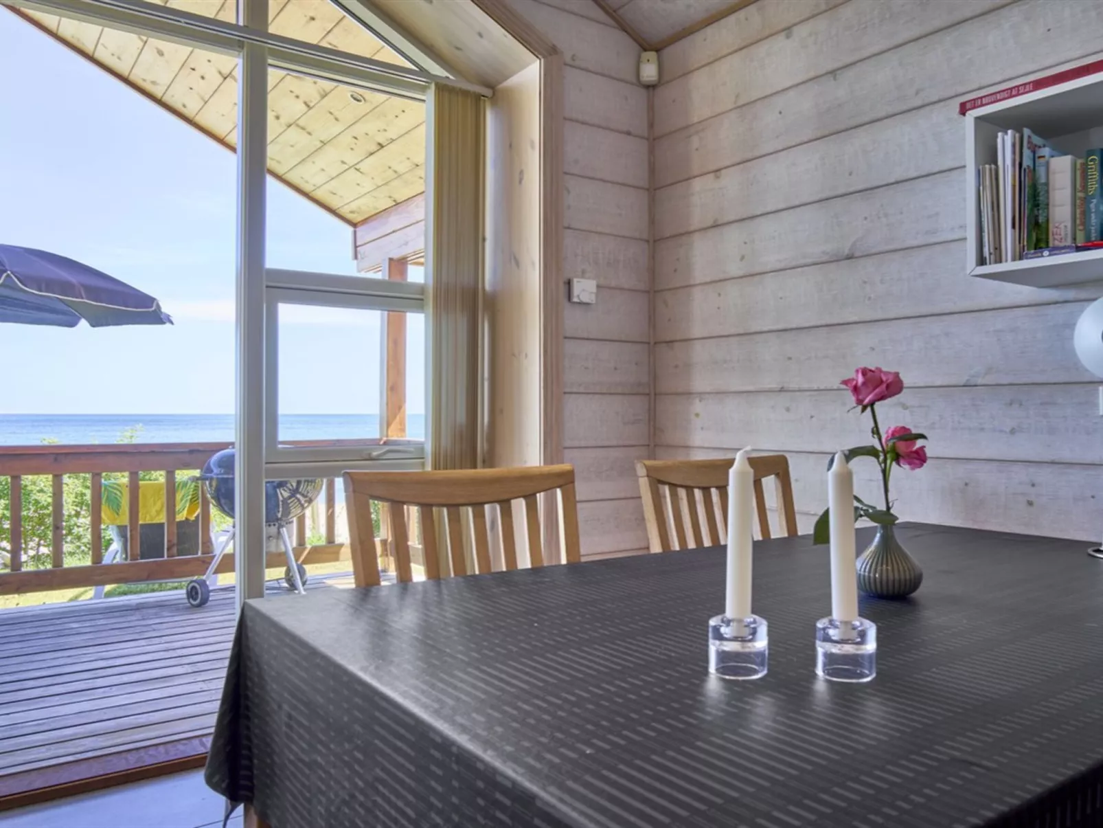 "Ghita" - 10m from the sea-Binnen