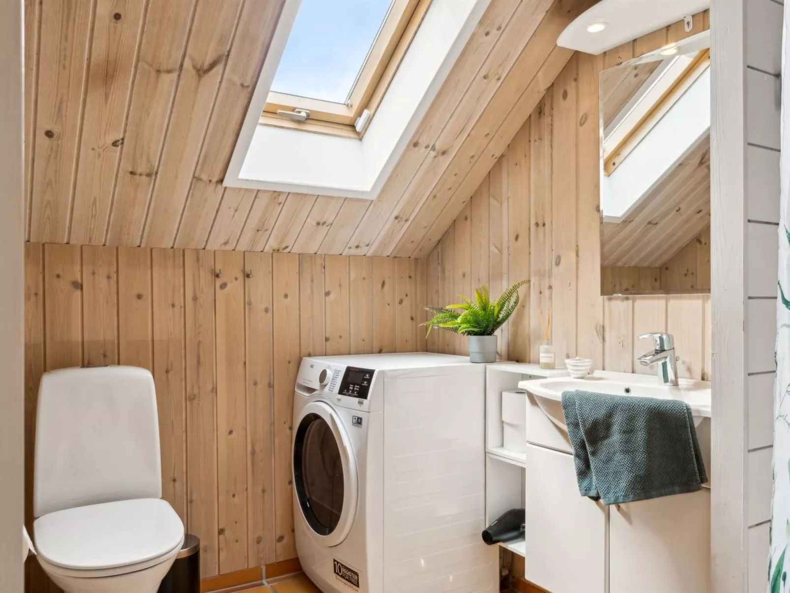 "Vaula" - 300m from the sea-Binnen