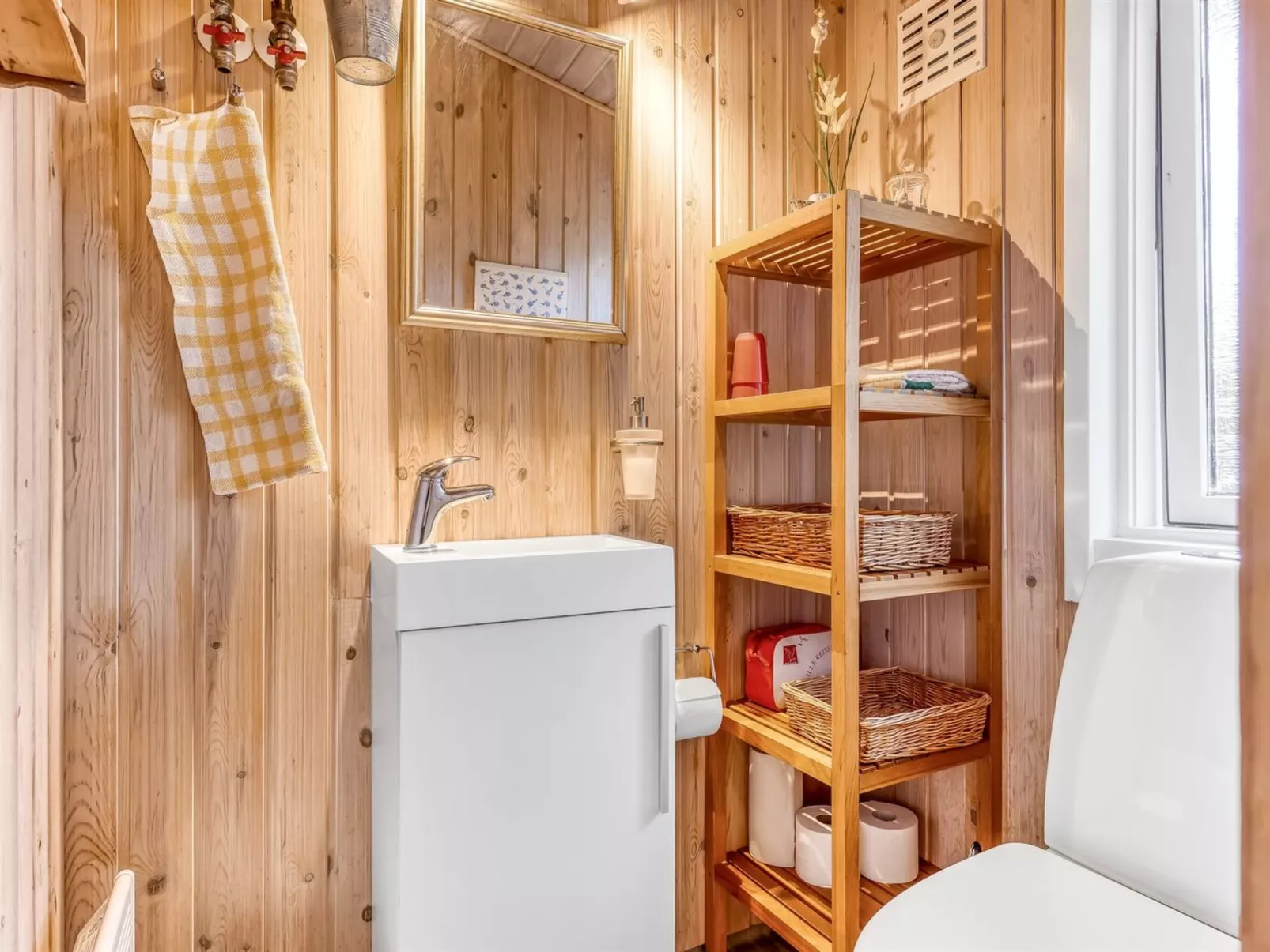 "Hillegonde" - 200m from the sea-Binnen