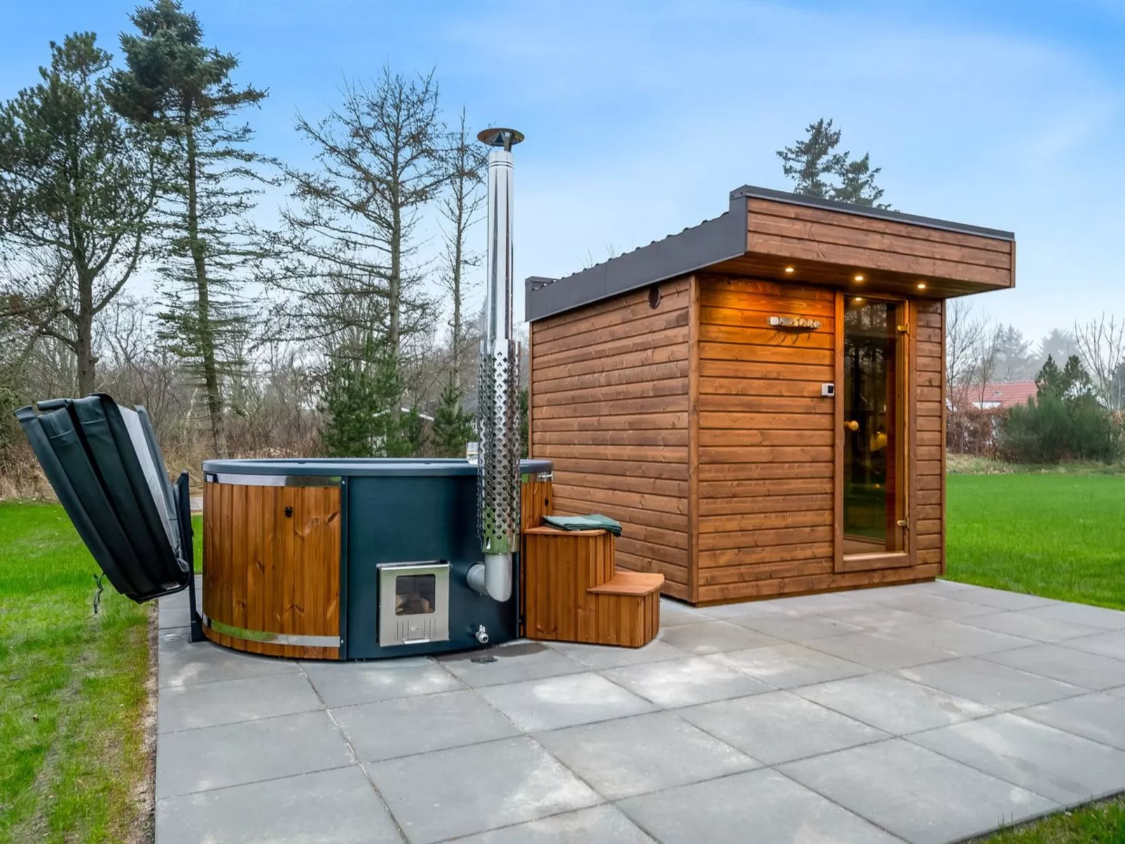 "Grimar" - 400m to the fjord-Buiten