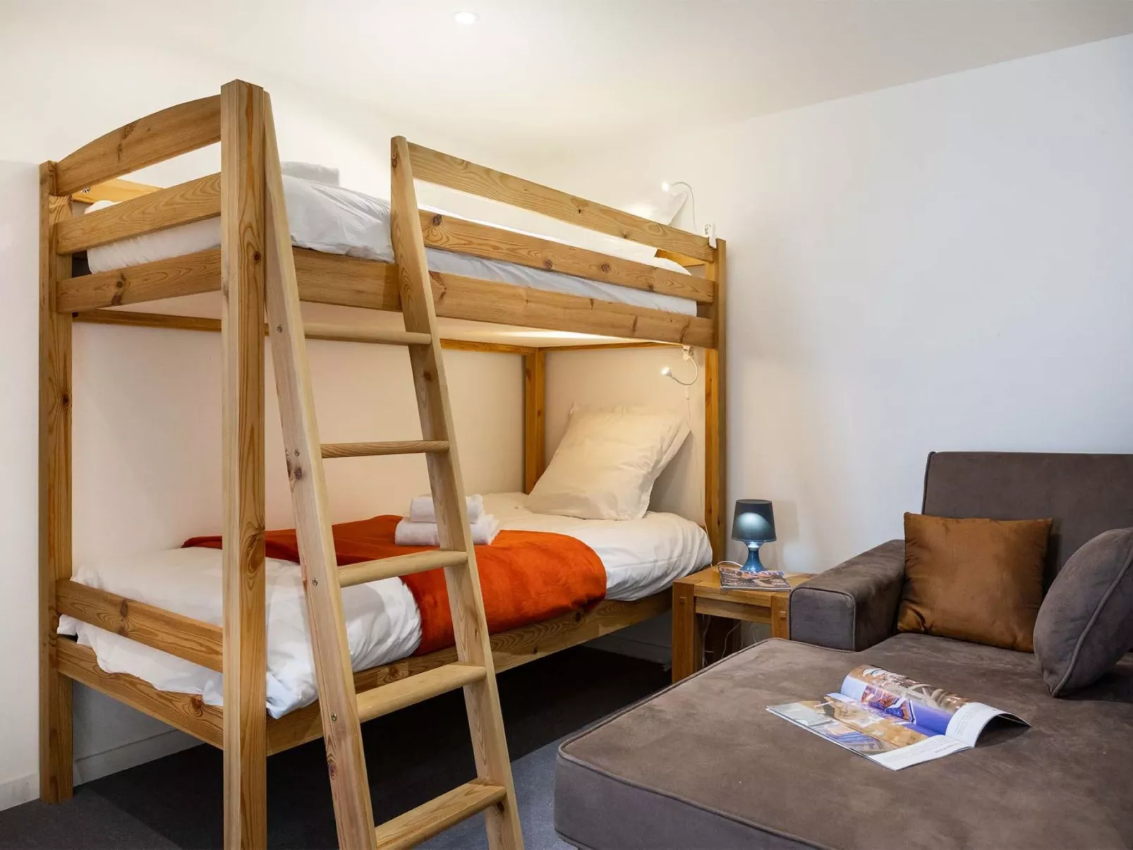 Chalets Les Amis-Binnen