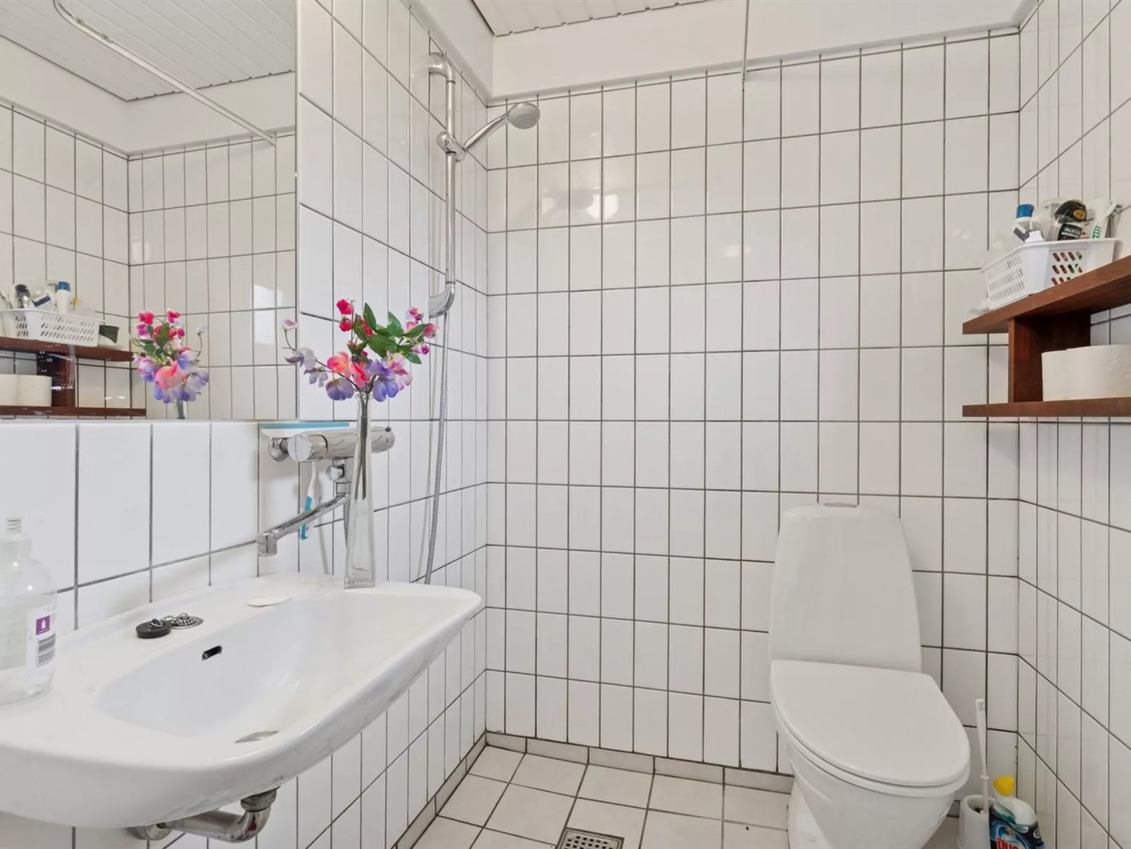 "Markus" - 300m from the sea-Binnen