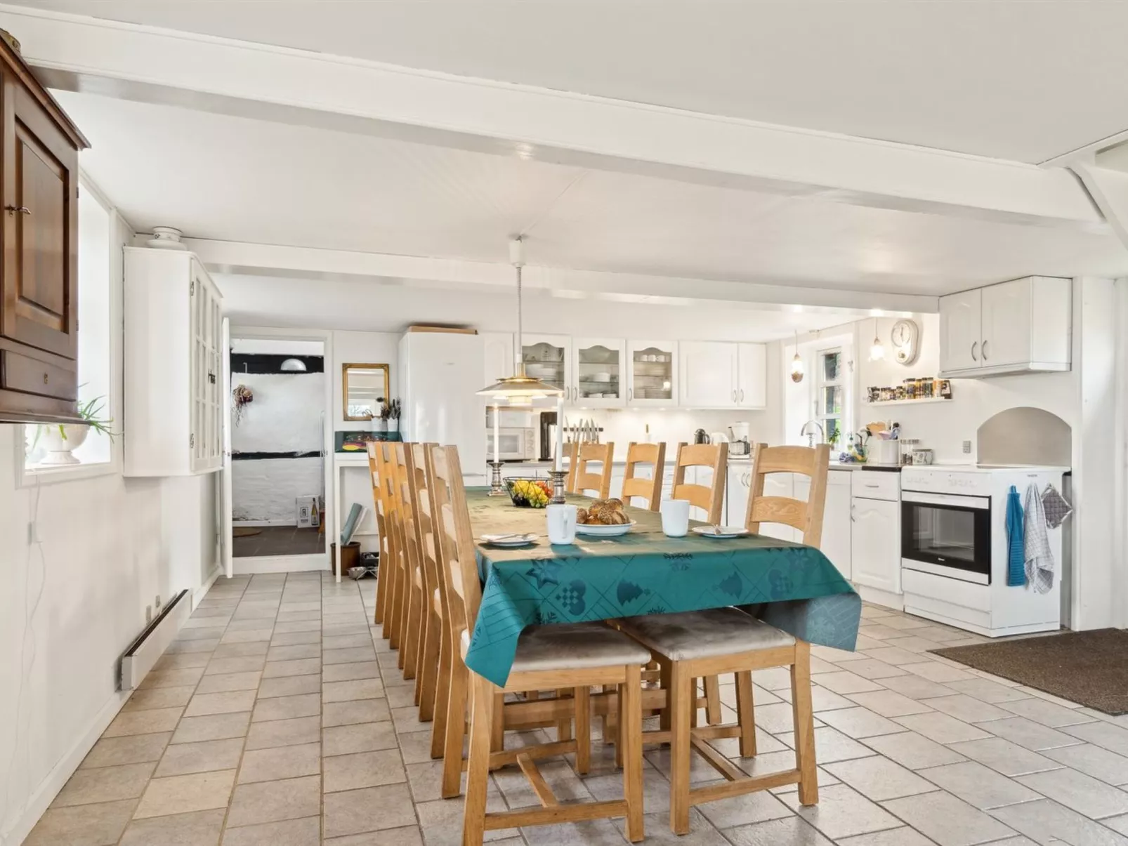 "Bena" - 2km from the sea-Binnen