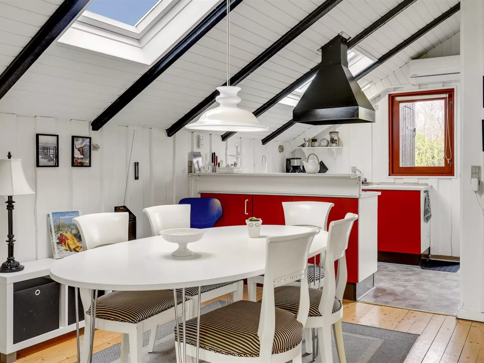 "Magnus" - 250m to the fjord-Binnen