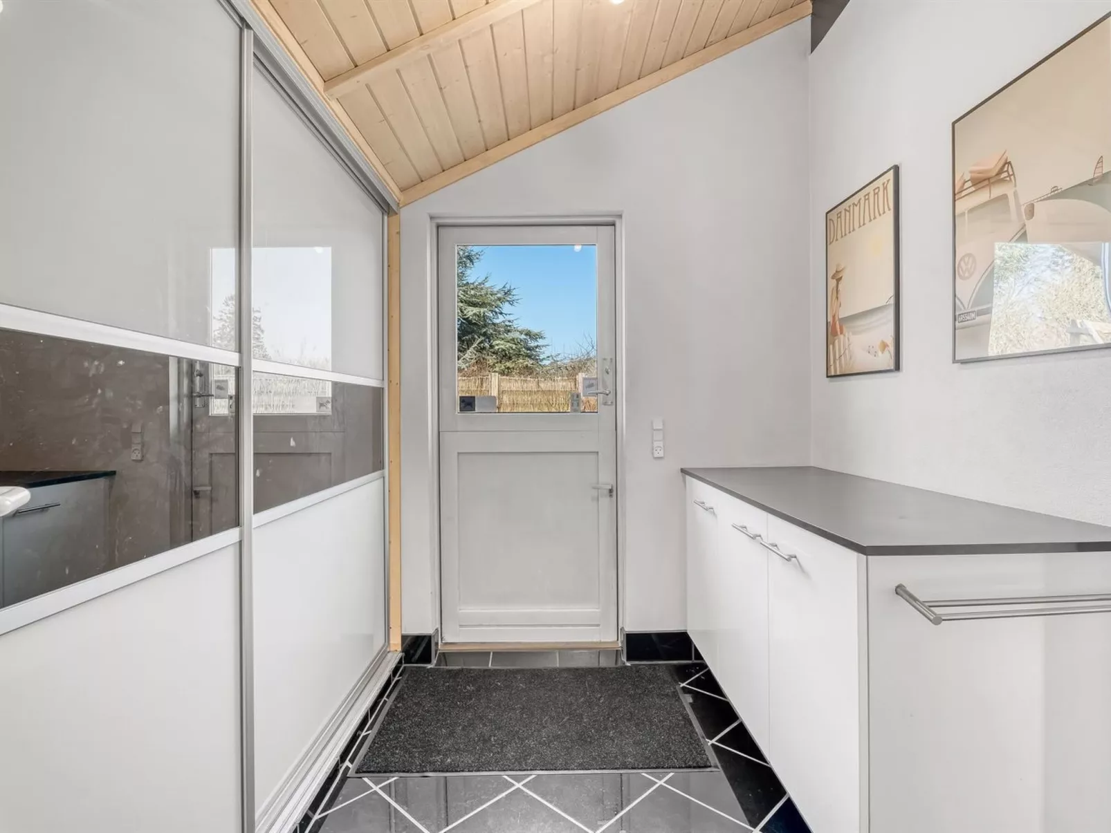 "Selvi" - 500m from the sea-Binnen