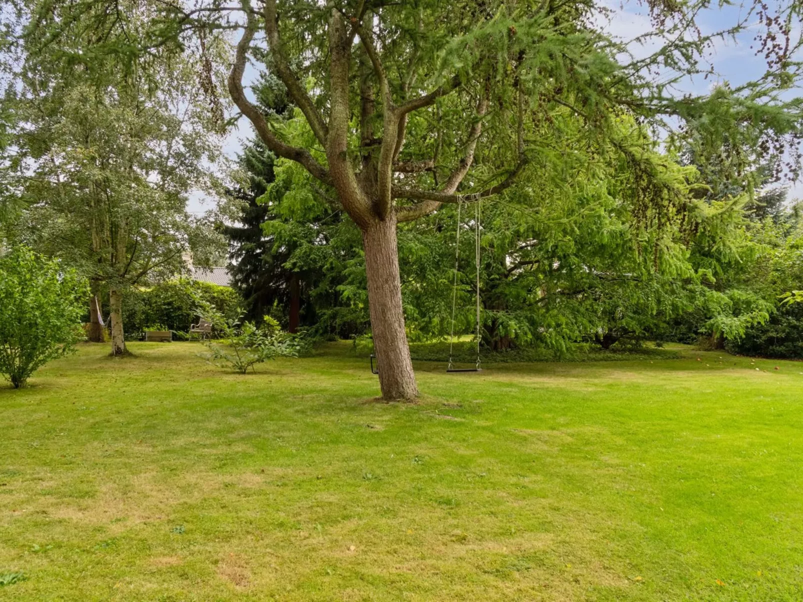 "Lauri" - 2.3km from the sea-Buiten