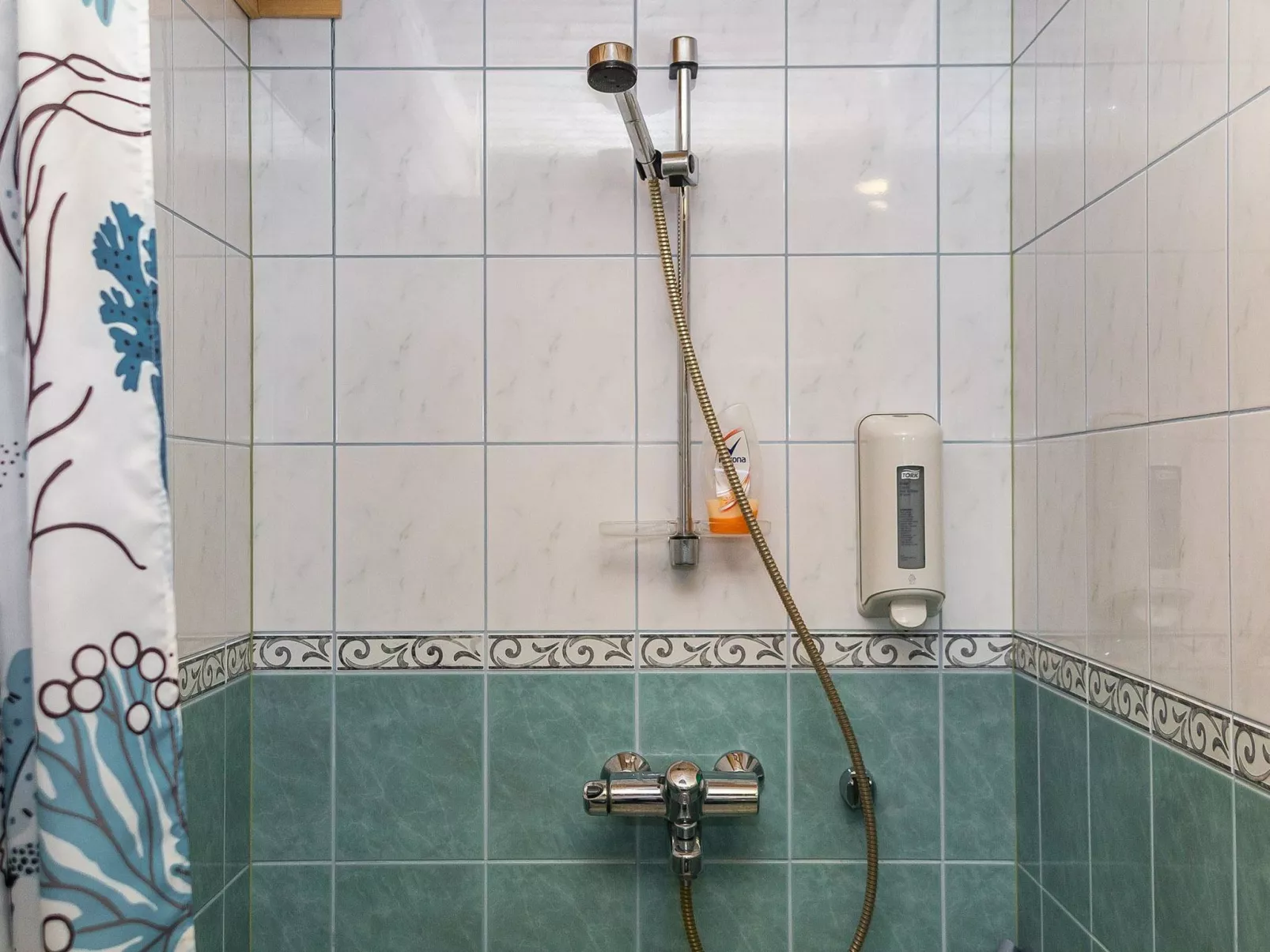 Peiponpesä a-Binnen