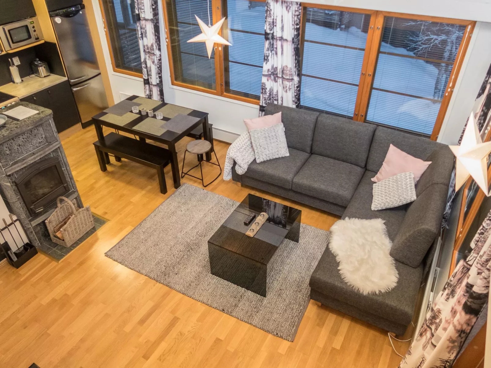 Karhunvartijan linna c24-Binnen