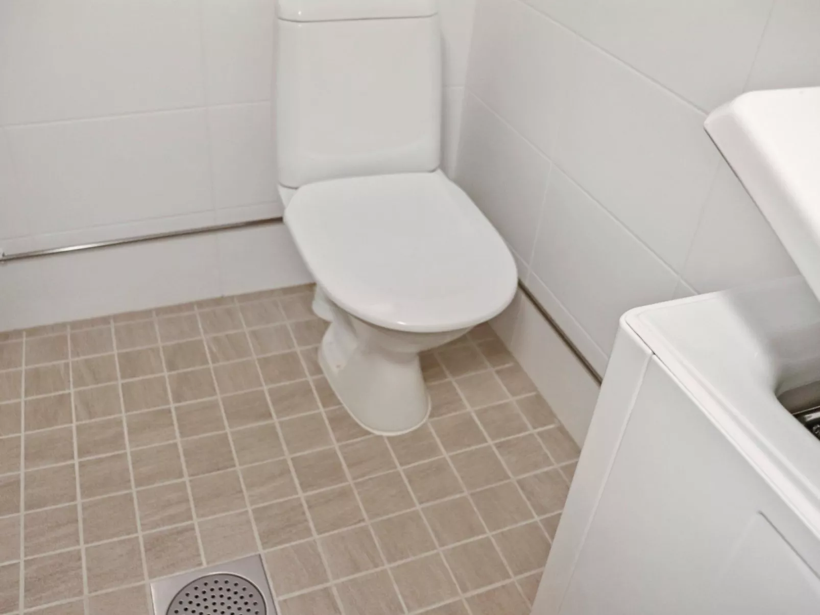 Alppikylä 4b paritalo-Binnen