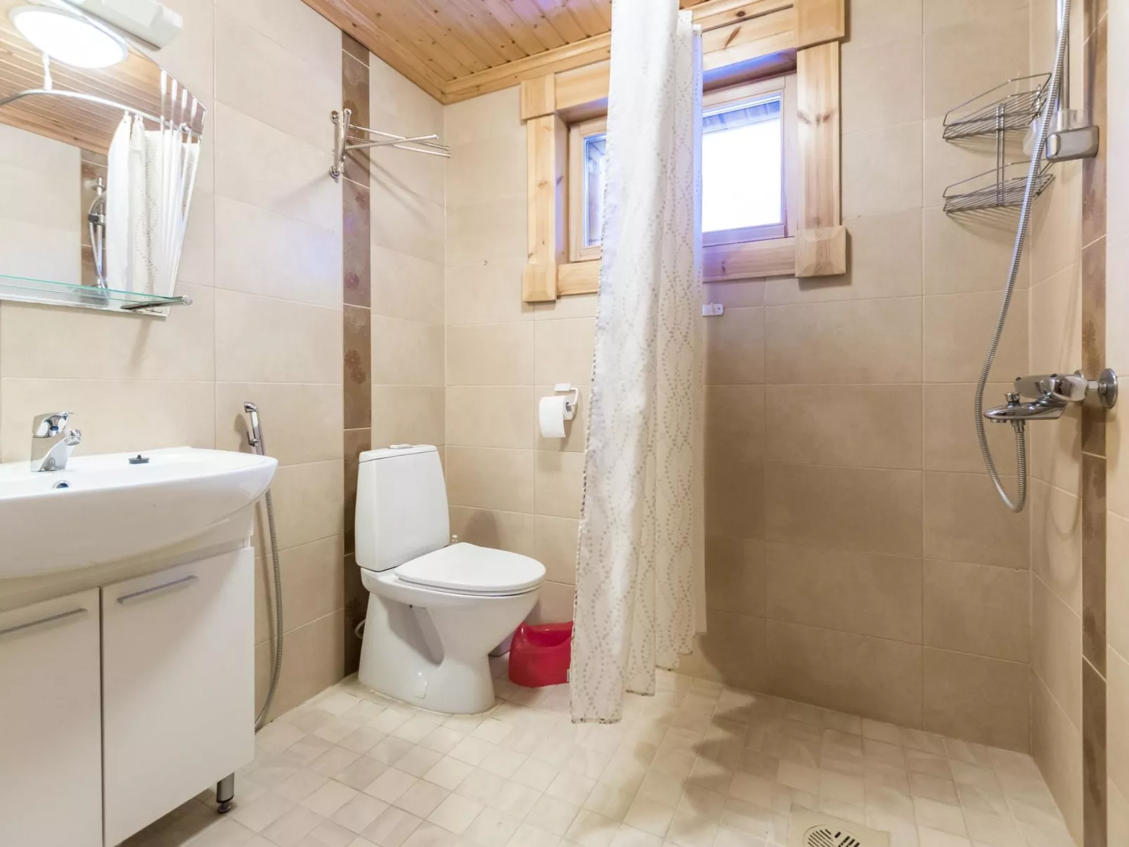 Sateenkaari mökki-Binnen