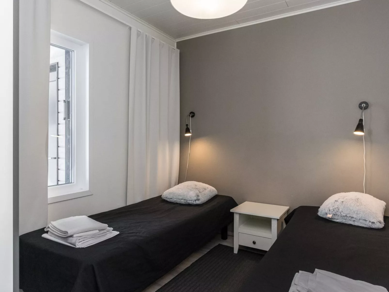 Skivillas paljakka 8. (3mh)-Binnen