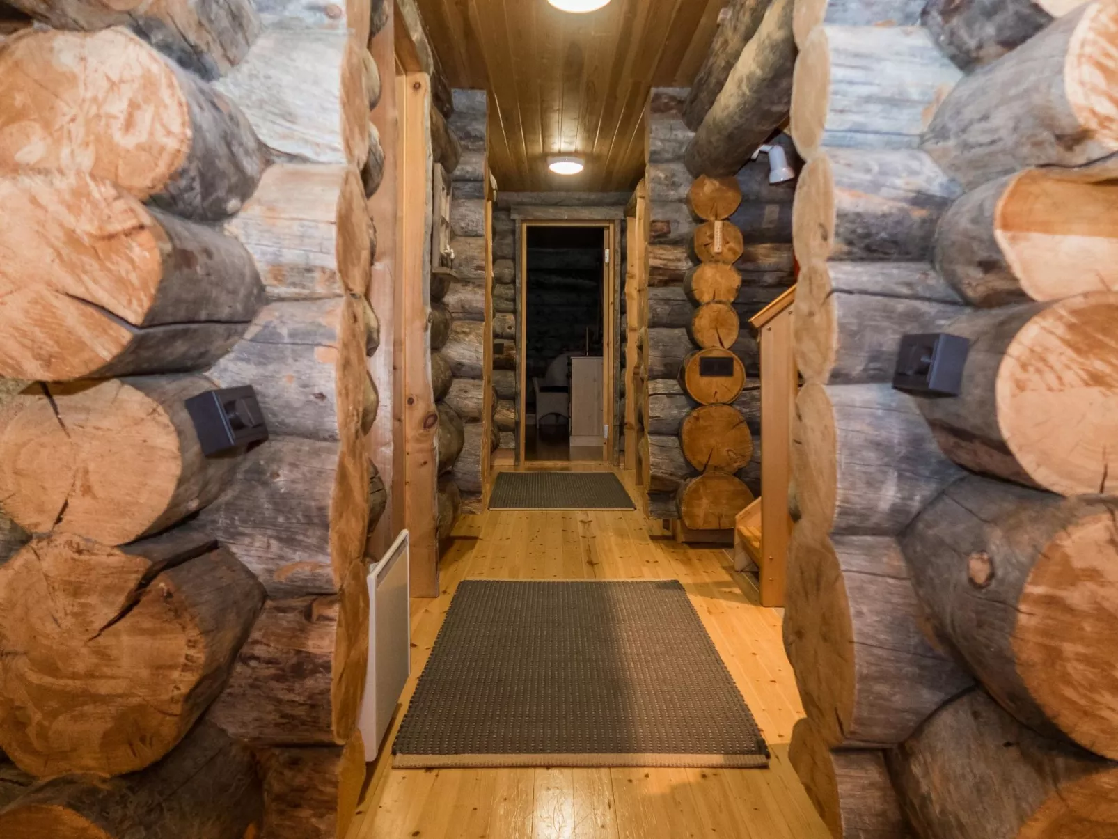 Ruka-rokova 2-Binnen