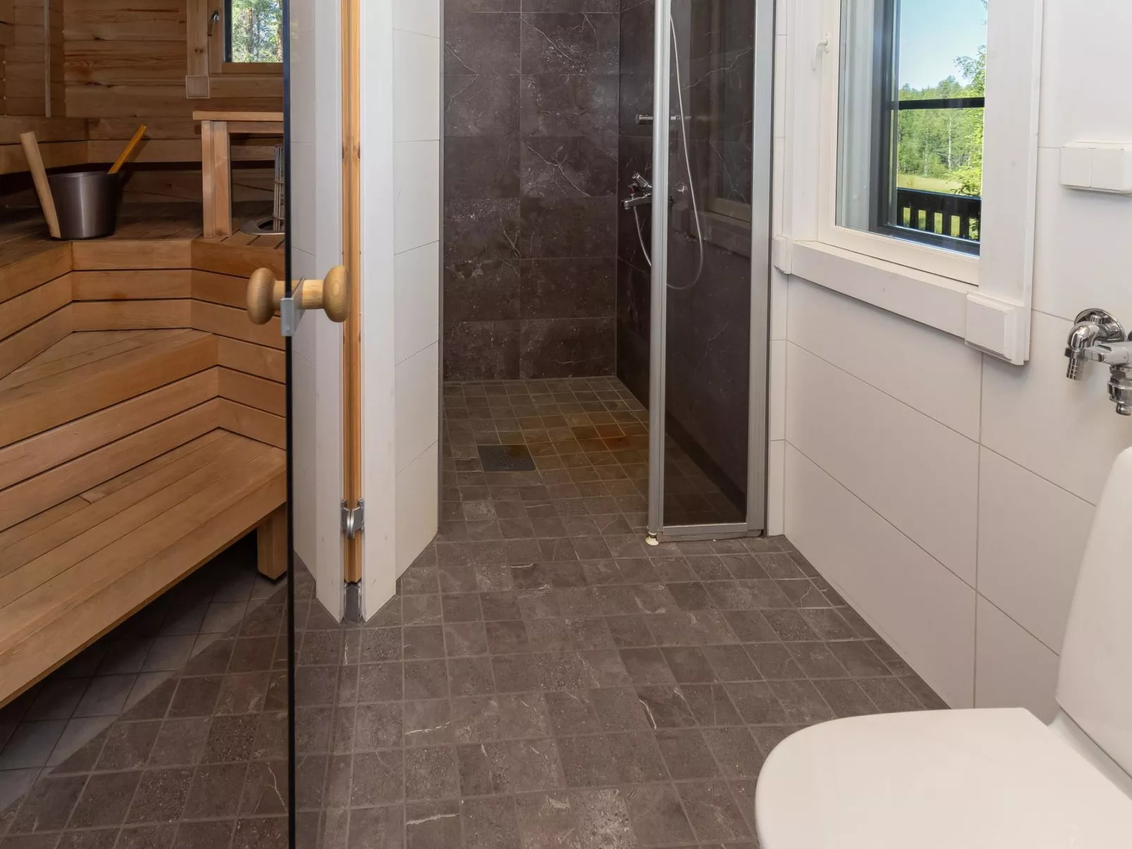 Kiehtäjän lahti-Binnen