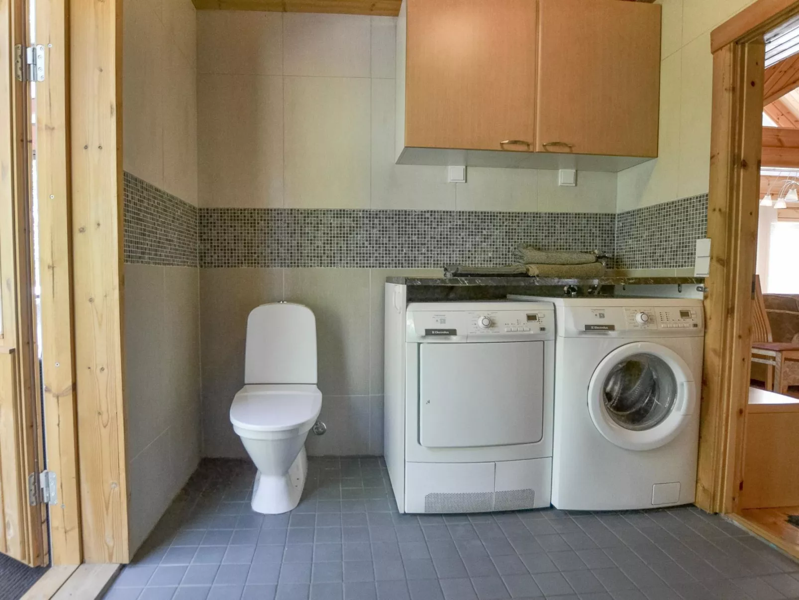 Kannelpirtti 2-Binnen