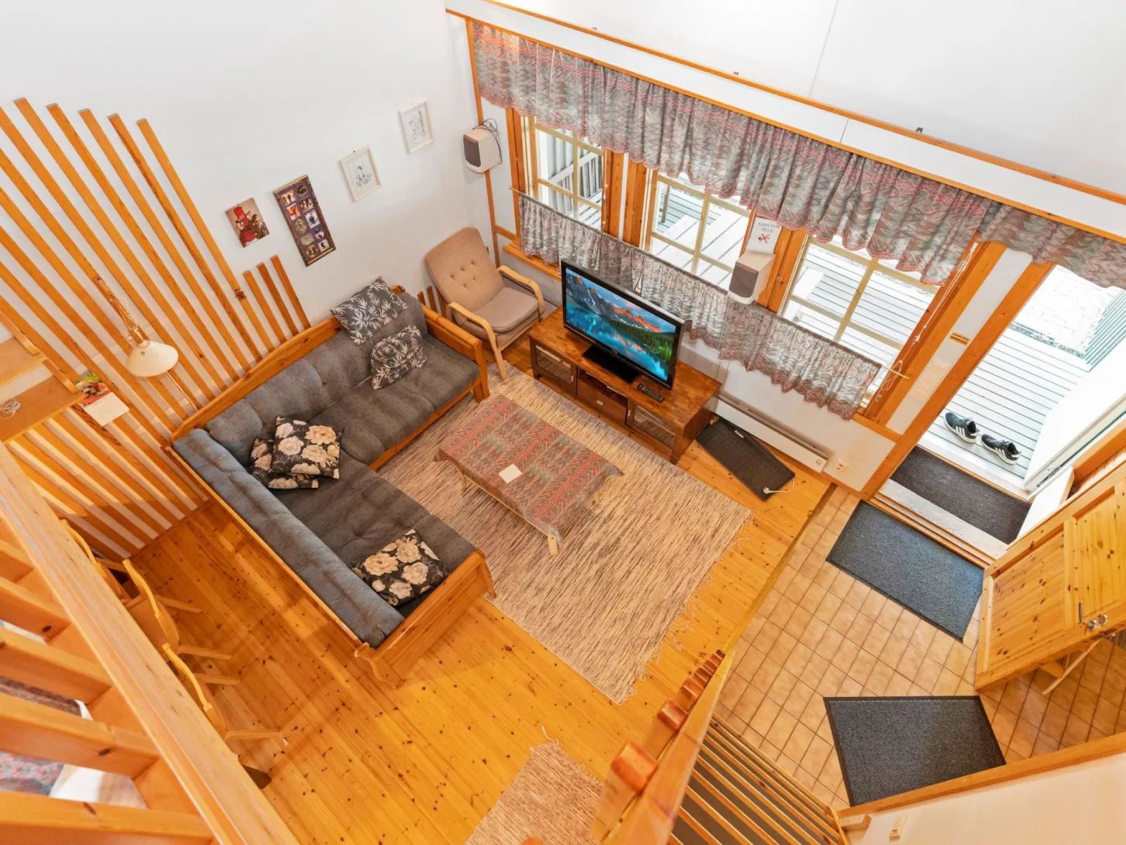 Lomakivakka b6-Binnen