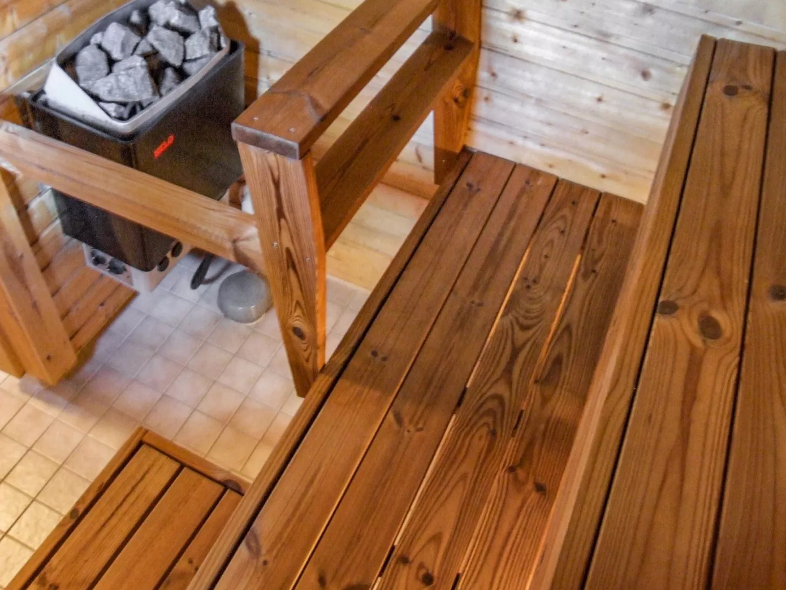 Kujalan lomat 1-Binnen