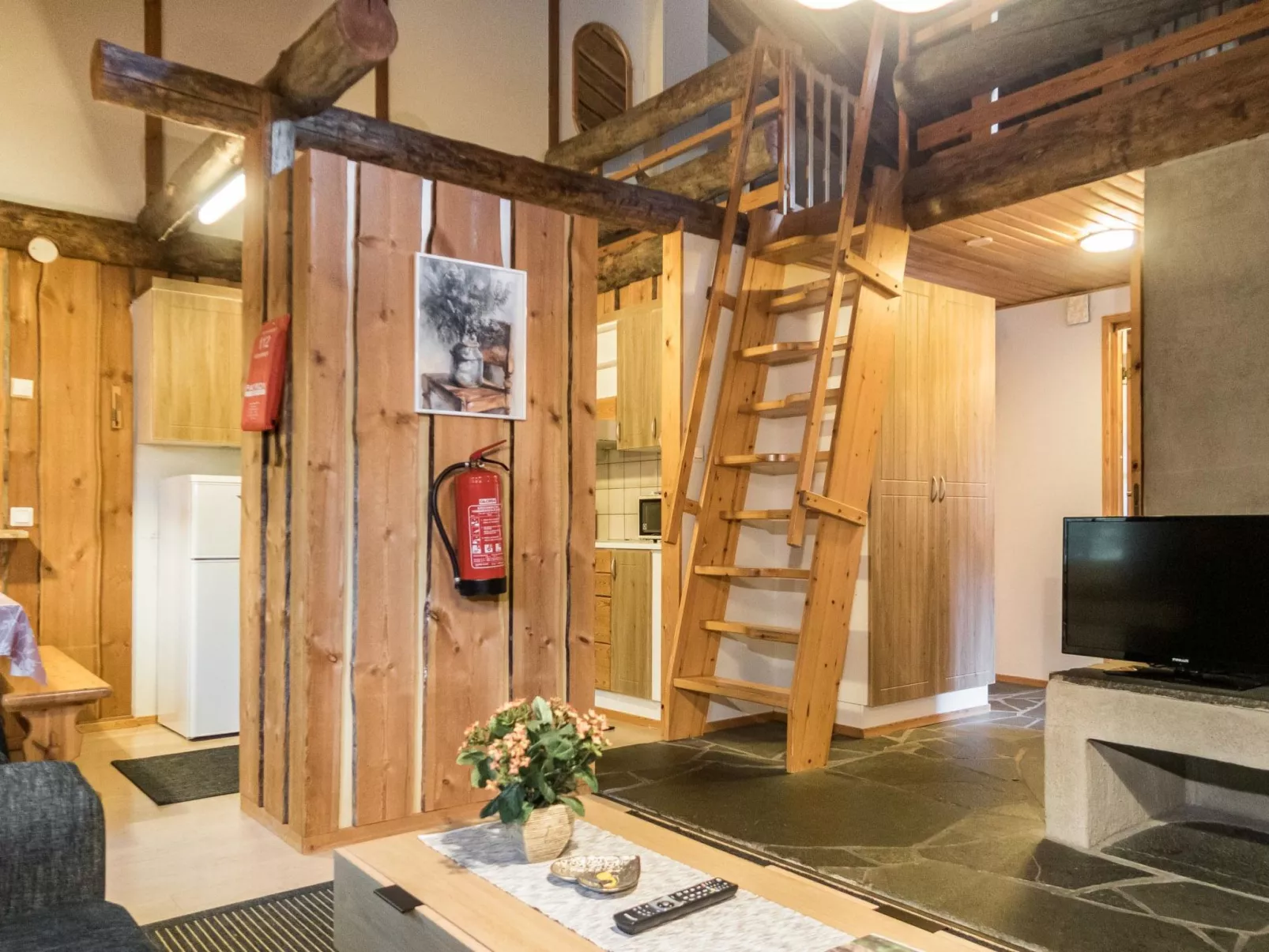 Vuokatinportti a7 susiportti-Binnen