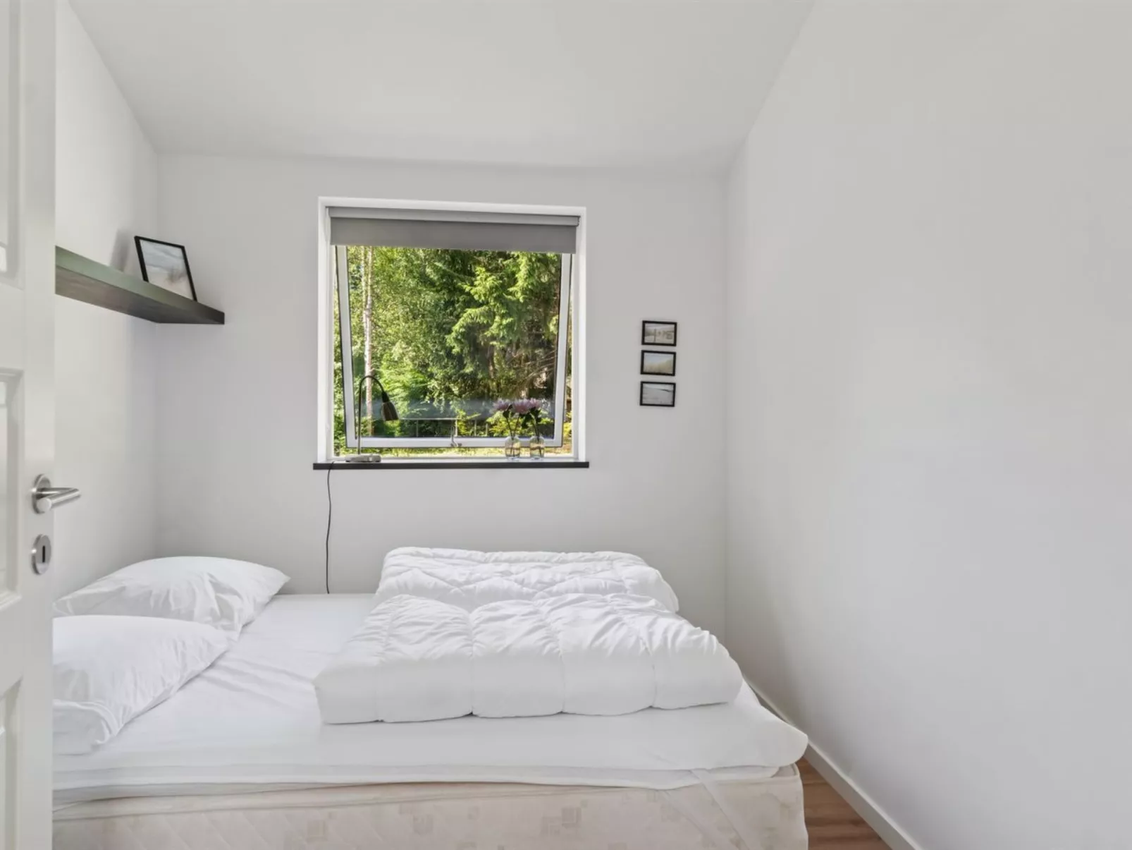 "Hotherus" -  from the sea-Binnen