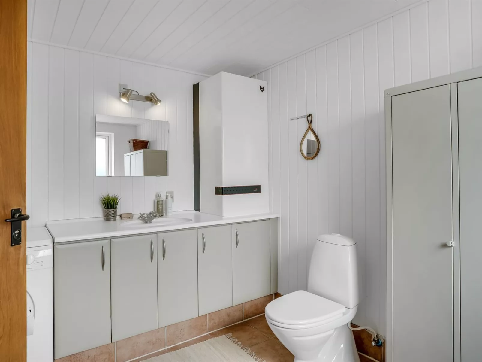 "Lenya" - 300m to the fjord-Binnen