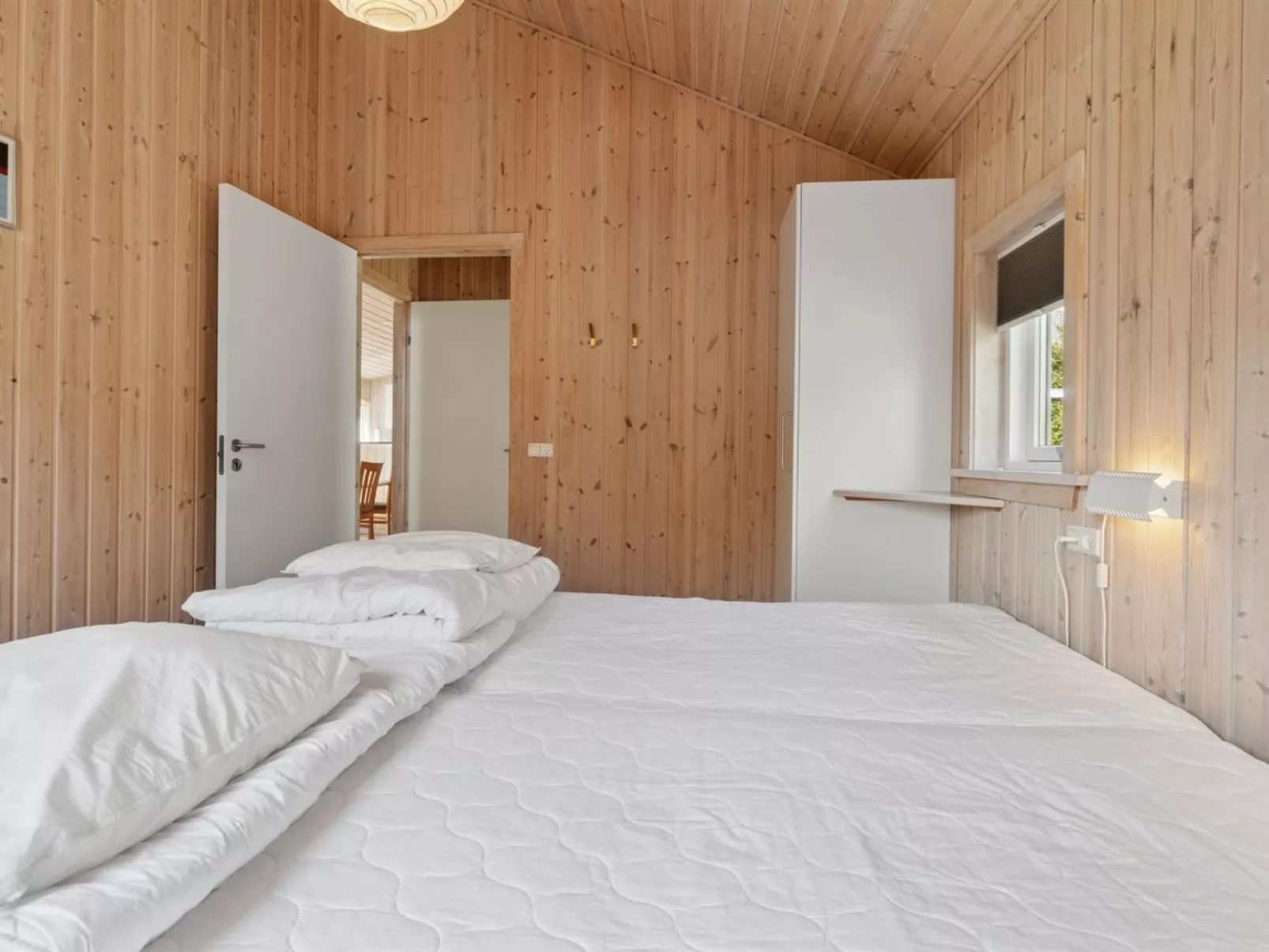 "Edna" - 500m from the sea-Binnen