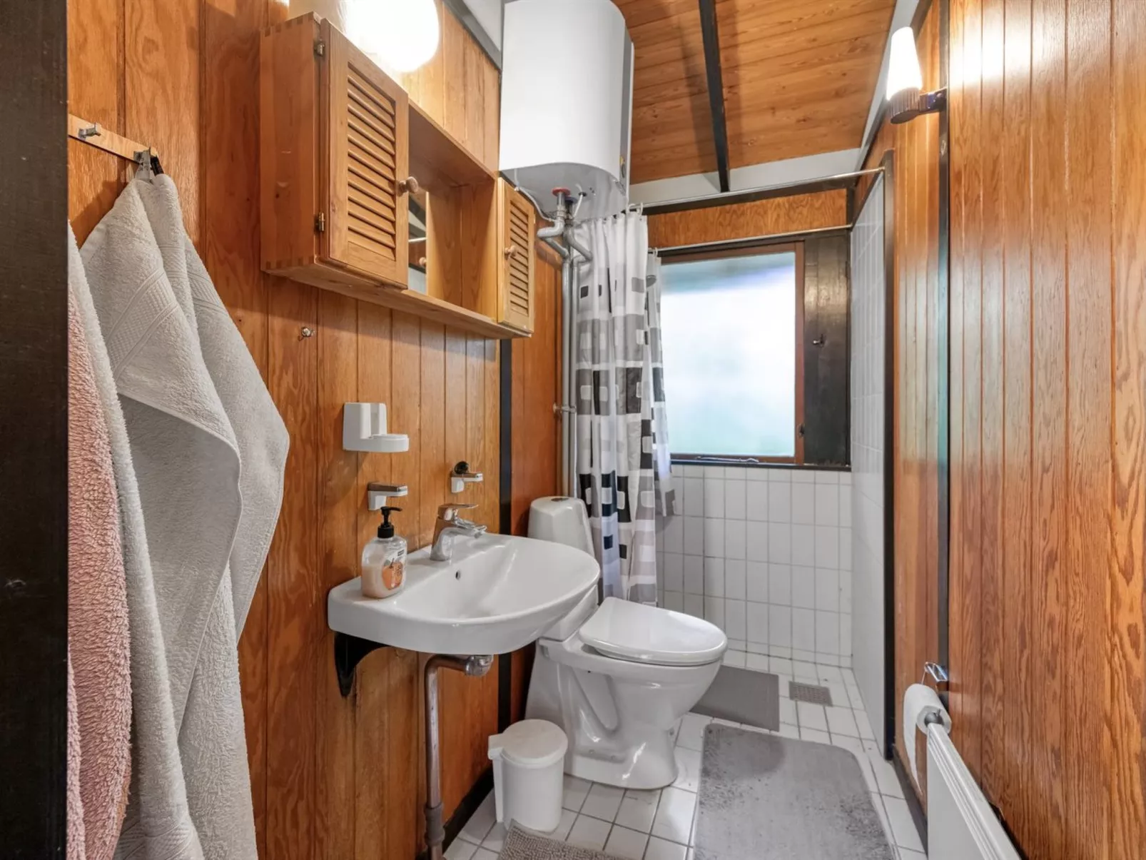 "Aatos" - 150m from the sea-Binnen