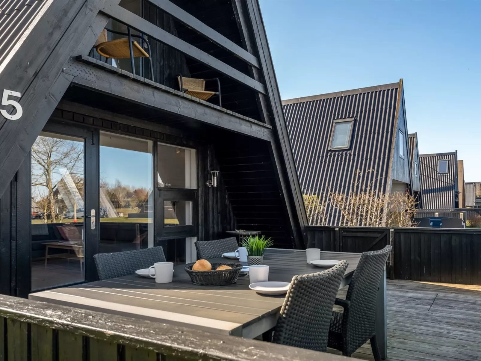 "Kauno" - 16km to the fjord-Buiten