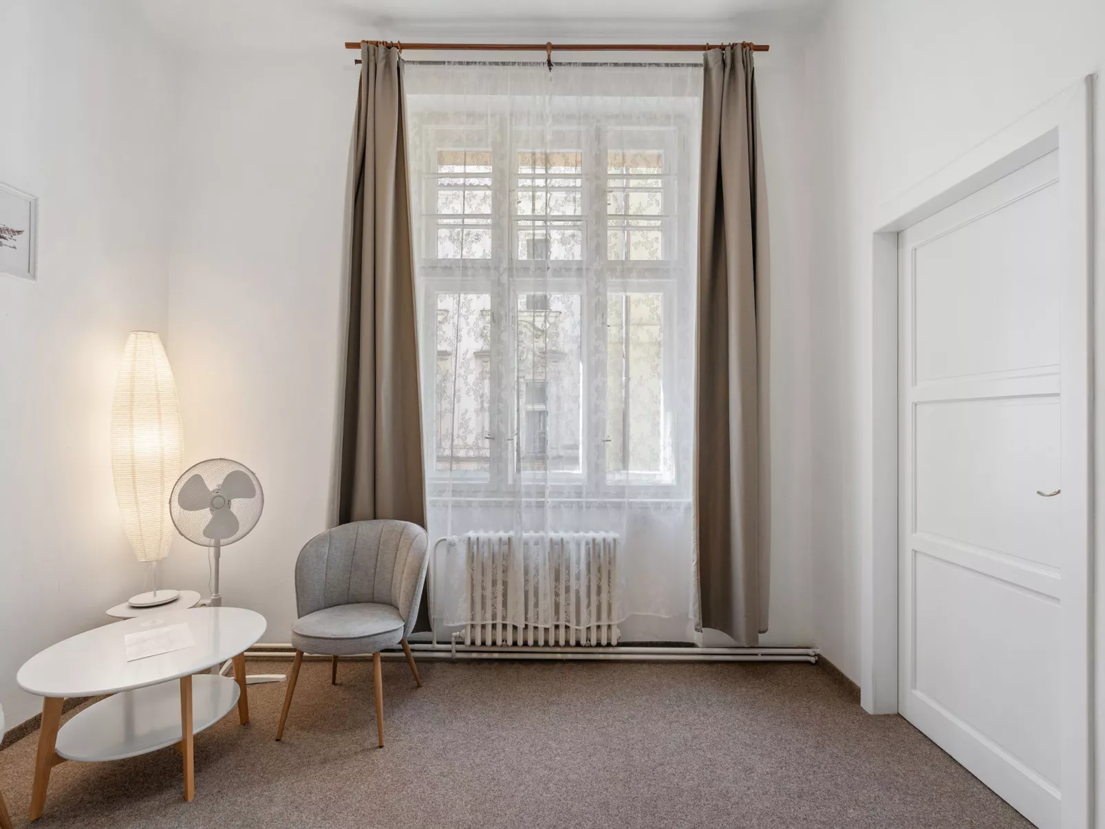 Old Town home-Binnen