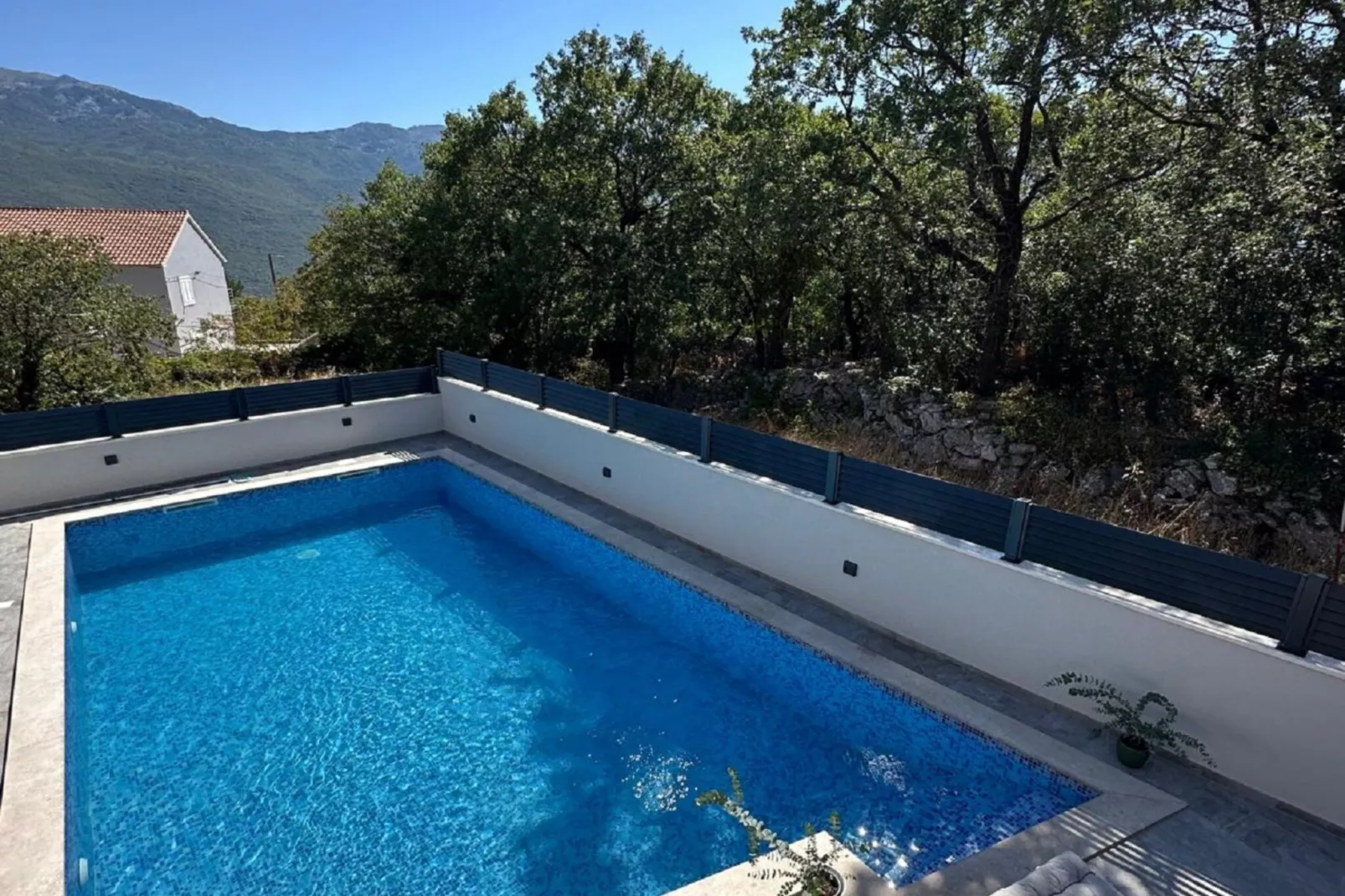 Apartment Ivan with Pool - Two Bedroom Apartment with Terrace and Swimming pool-Zwembad