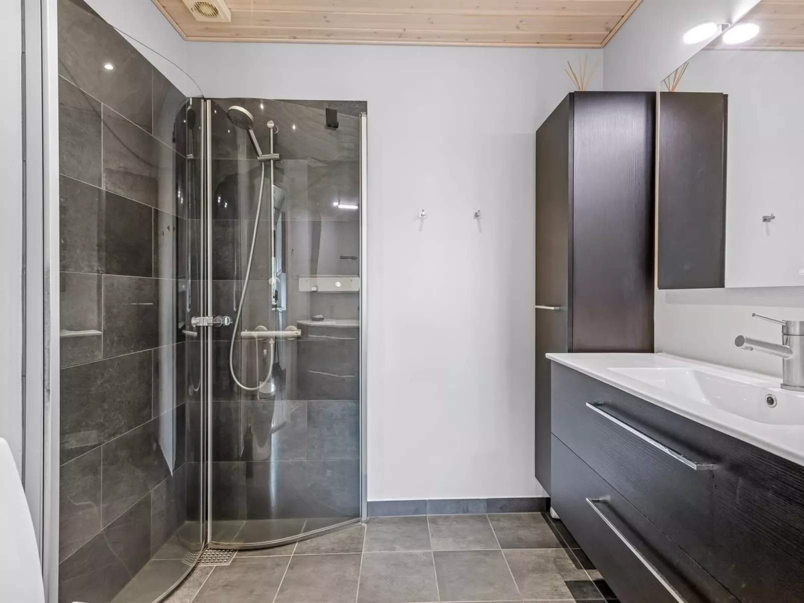 "Kukka" - 16km from the sea-Binnen