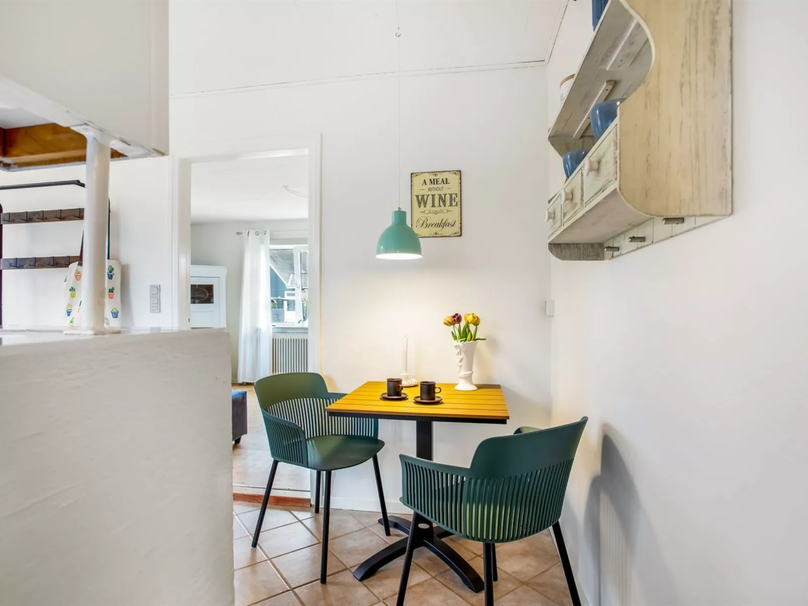 "Kirsi" -  from the sea-Binnen