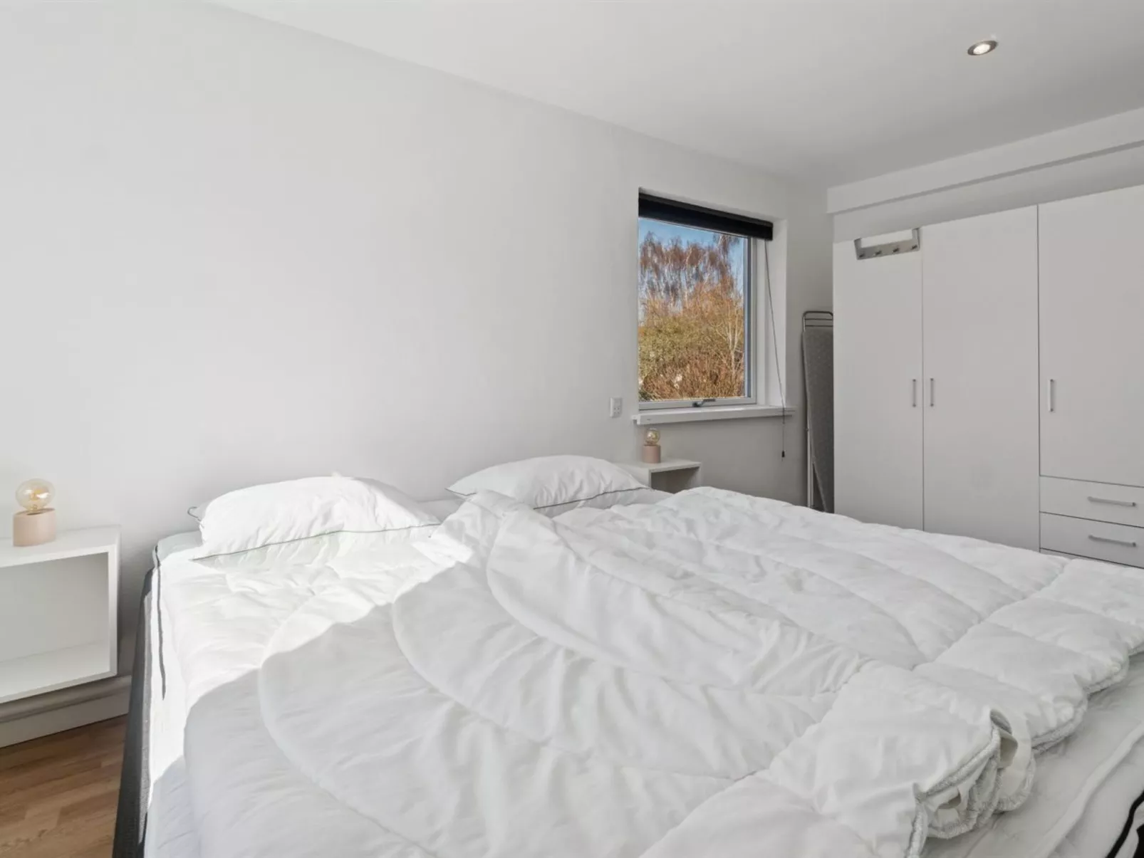 "Keld" - 350m from the sea-Binnen