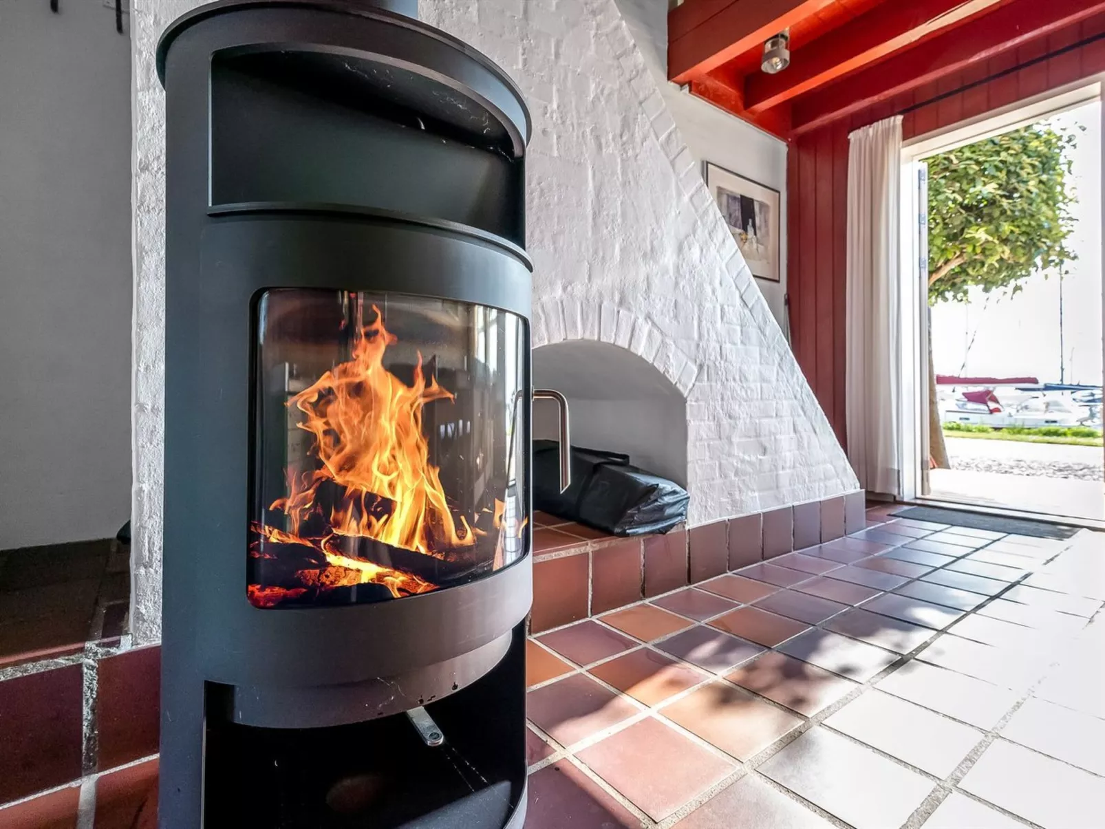 "Ulvi" - 15m from the sea-Binnen