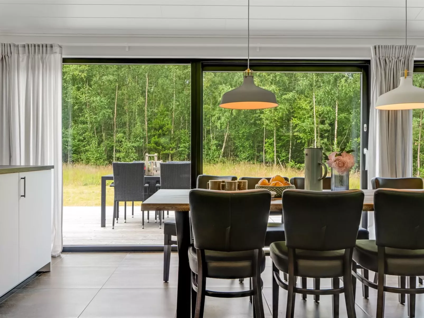 "Sighvat" - 300m from the sea-Binnen