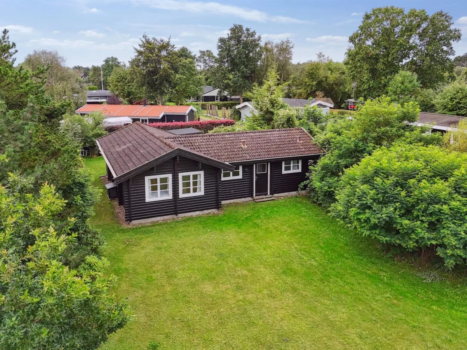 "Kjell" - 25m from the sea-Buiten