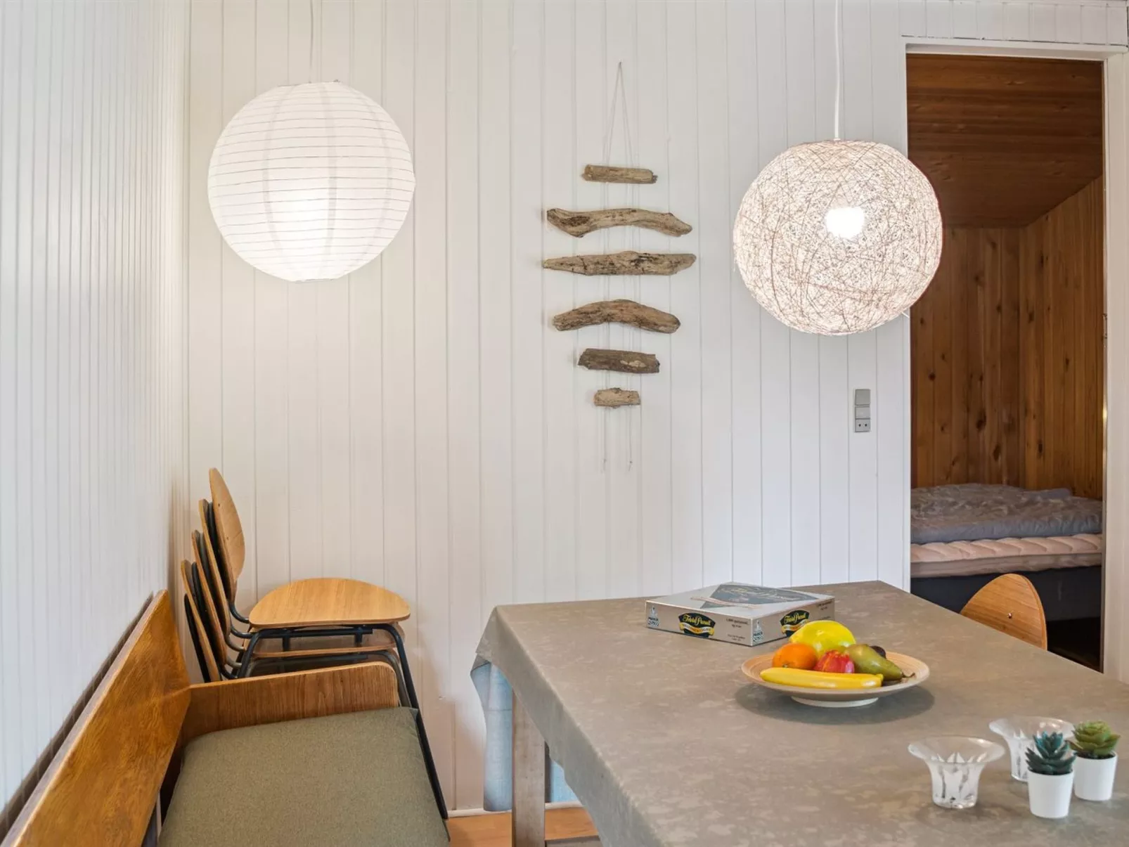 "Bruno" - 400m from the sea-Binnen