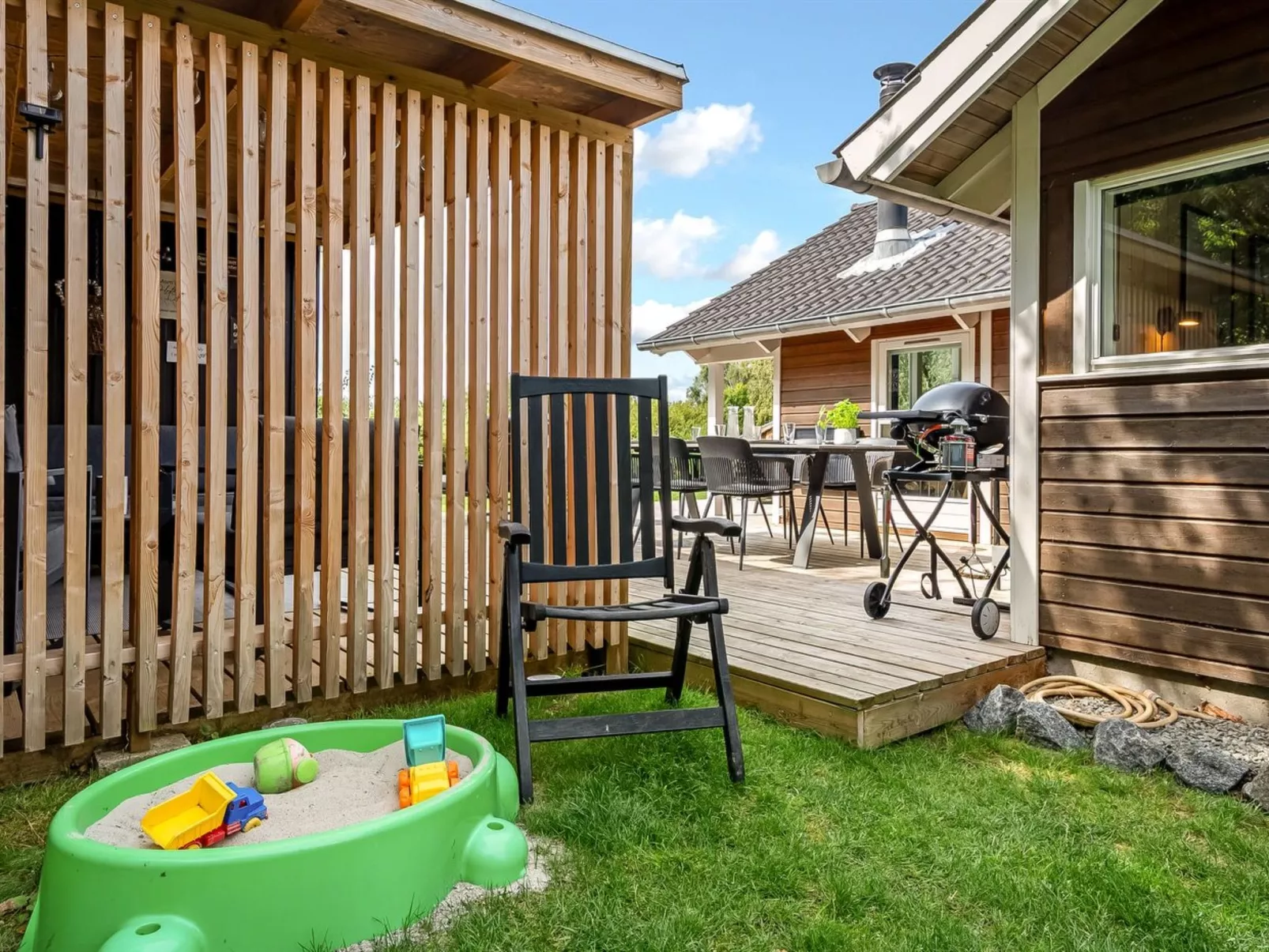 "Mieka" - 500m from the sea-Buiten