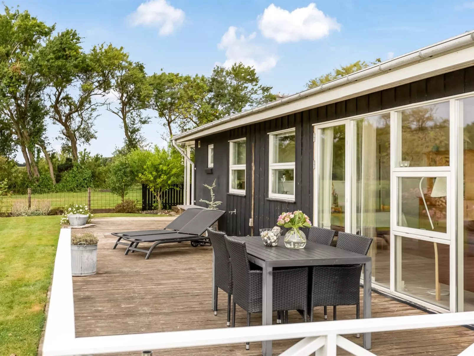 "Teodosija" - 20m from the sea-Buiten