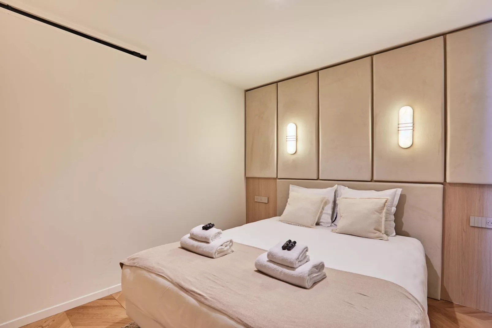 VIGNON NOUVEAU-Niet-getagd