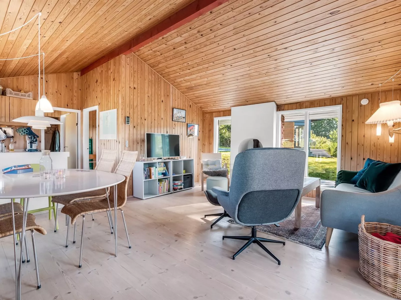 "Eggertsine" - 1.2km from the sea-Binnen