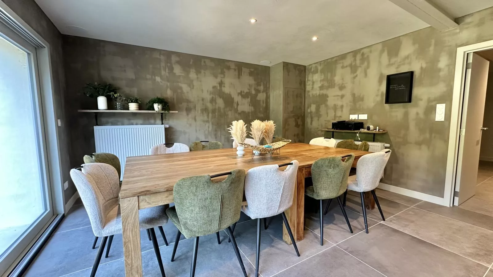 Le Moulin de Lachalade-Eetkamer