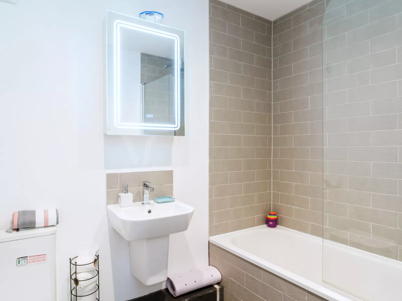 Wiggle Barn, Kingsand-Binnen